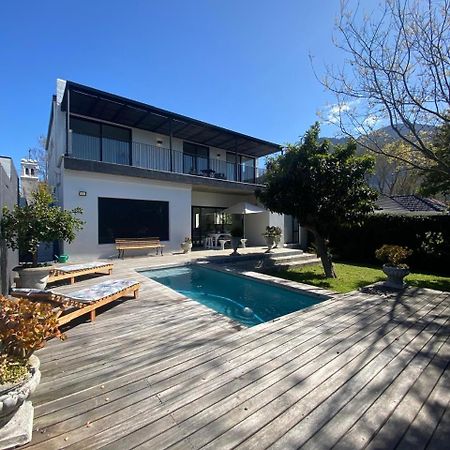 Vineyard House Newlands - With Pool & Views Of Table Mountain Villa Cape Town Exterior photo